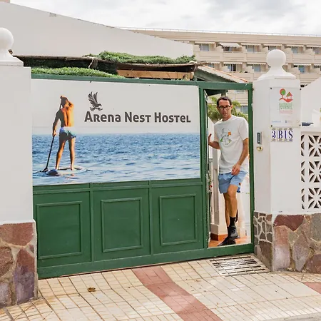 Vandrarhem Arena Nest *