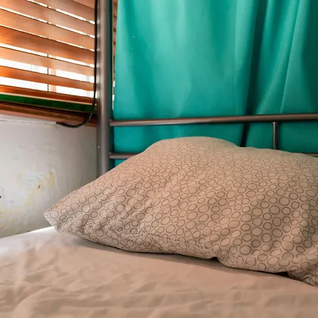 Vandrarhem Arena Nest Puerto de Santiago (Tenerife)